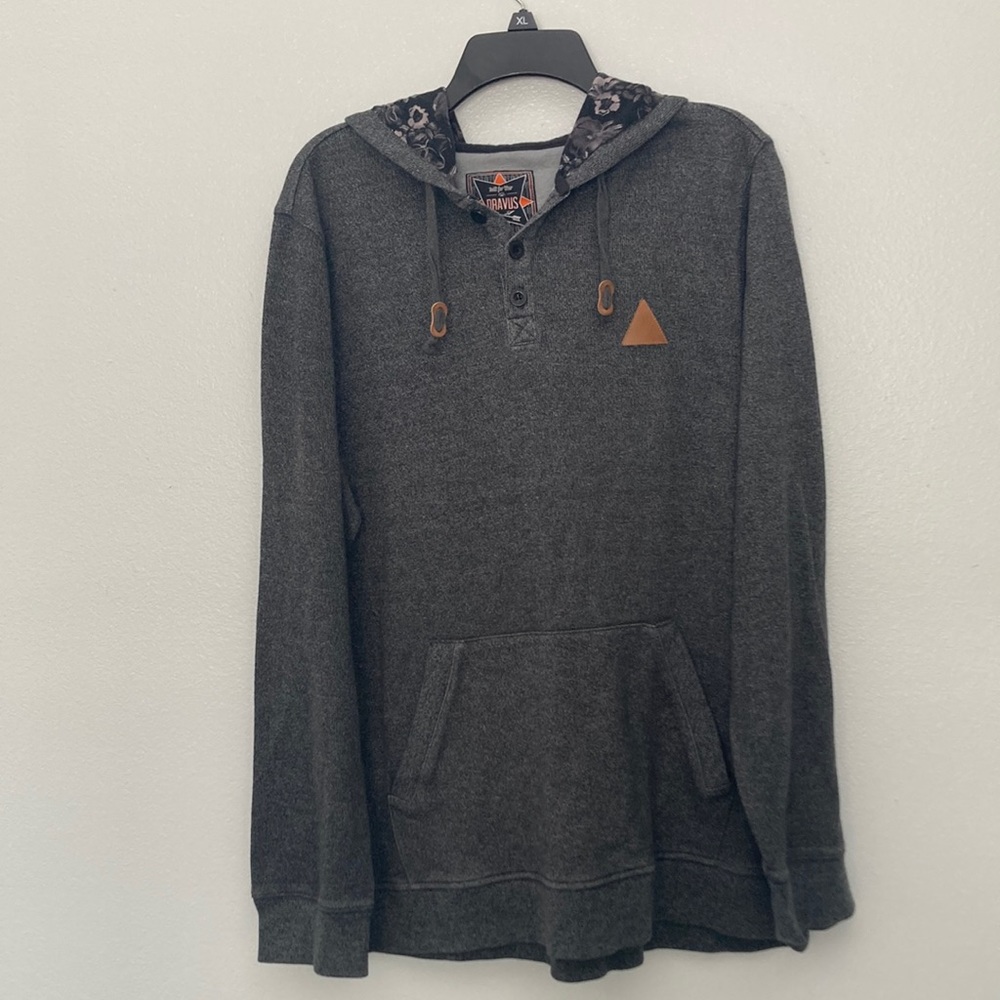 DRAVUS MEN HOODIE.